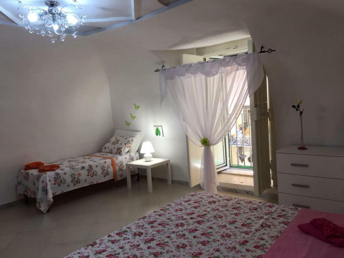 Il Cuore Di Napoli Villa Exterior foto
